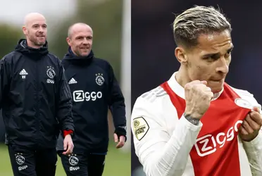 Alfred Schreuder remains confident that Antony will stay at Ajax this summer