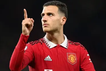Diogo Dalot shows his admiration for the coach
