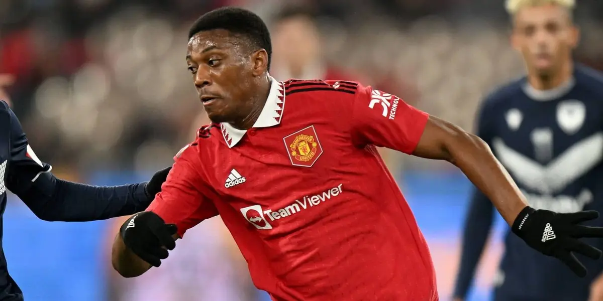 Manchester United could be looking to sign one of the strikers that could erase Martial completely.
