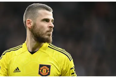 Manchester United needs to think about the idea of bringing the keeper back.