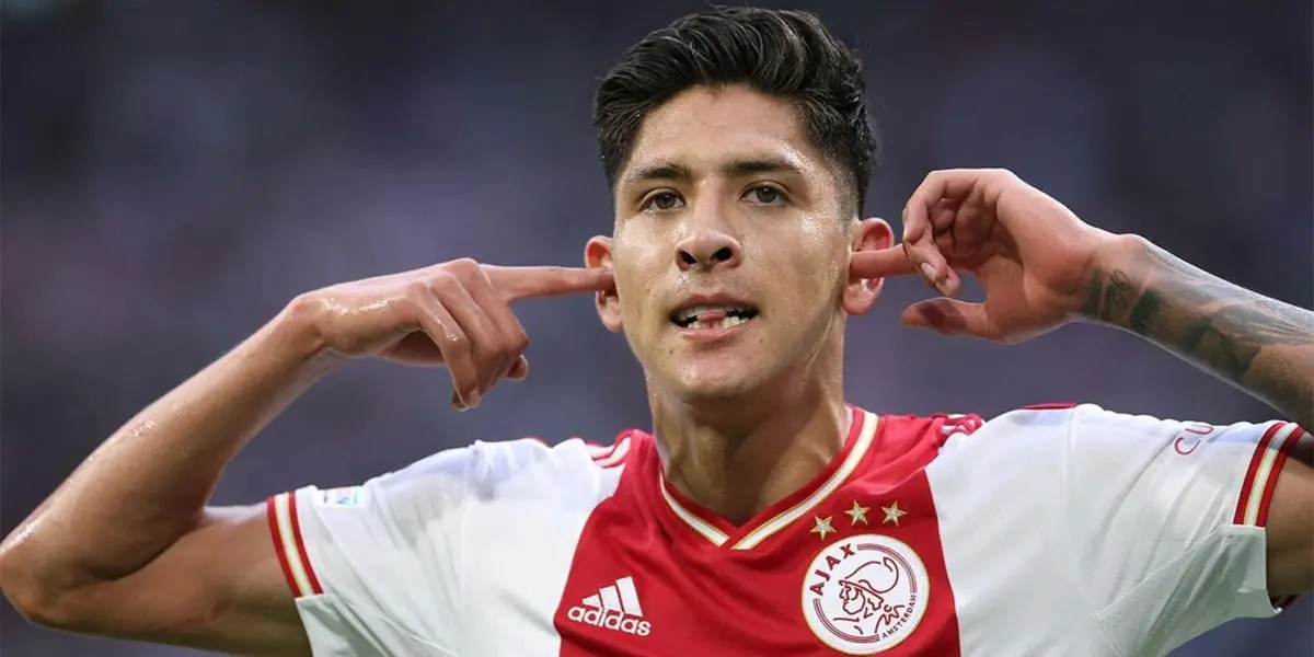 The Red Devils are in the conversation to acquire the services of the player who is a big star in Ajax's midfield.