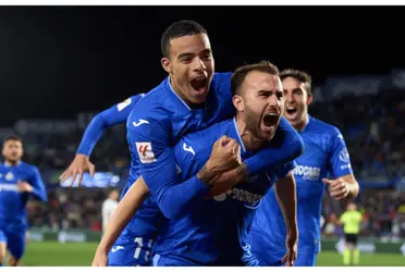 Manchester United might have the need to sell the striker right now.