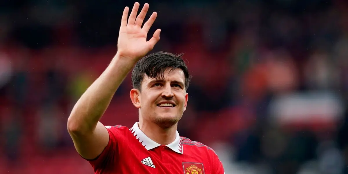 The England defender will stay at Old Trafford for at least one more season