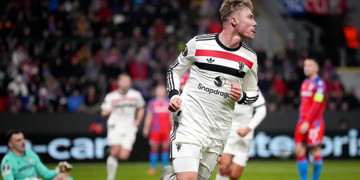 The Red Devils finished third and secured a place in the round of 16.