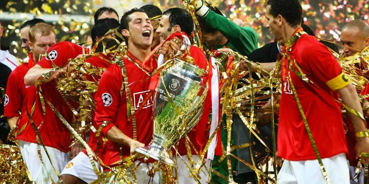 This player played in both teams