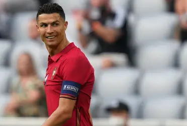 Cristiano Ronaldo had controversy against his team, he made some touchy comments against everyone at Manchester United.