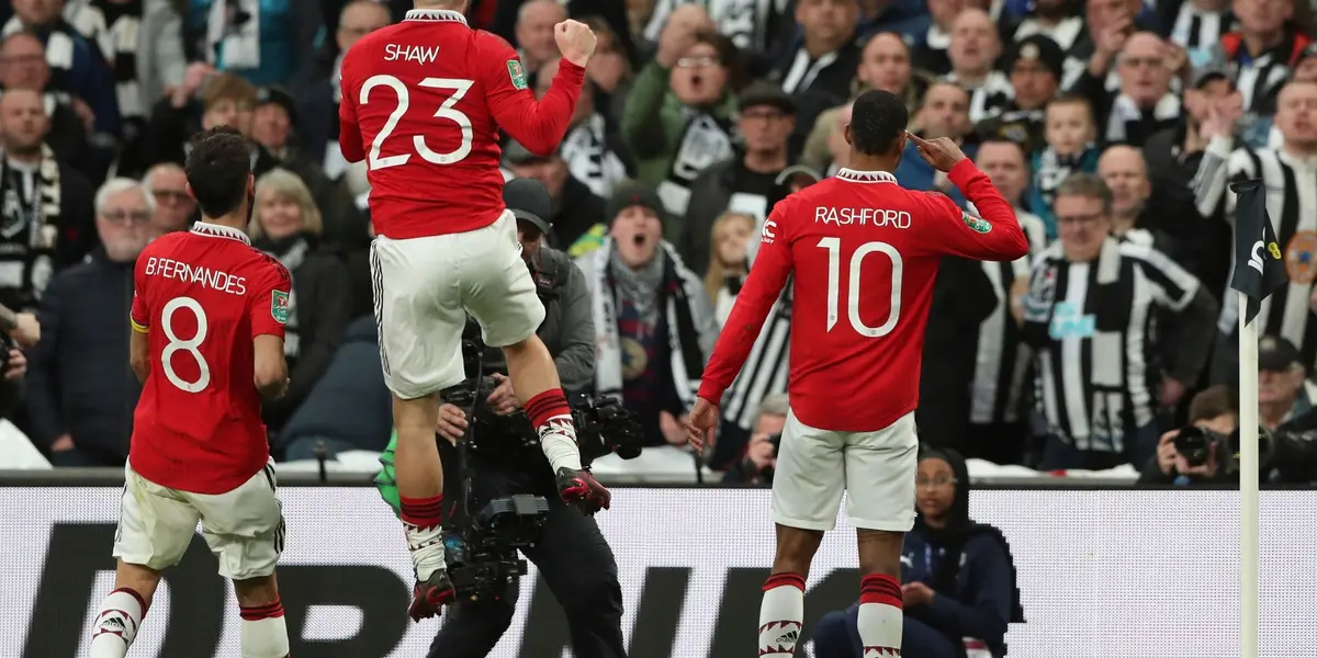 Erik Ten Hag's team won 2-0 in the Carabao Cup final last month.