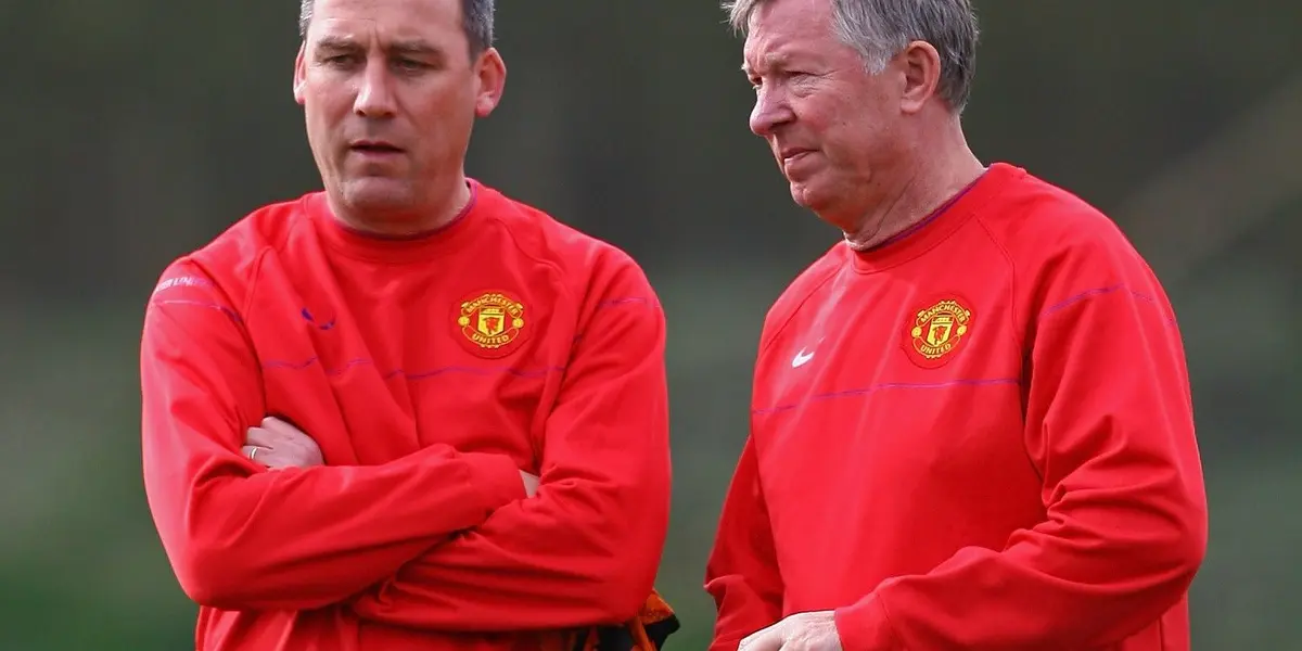 He used to coach the team next to Sir Alex Ferguson, and now he wants this player to sign with Manchester United.