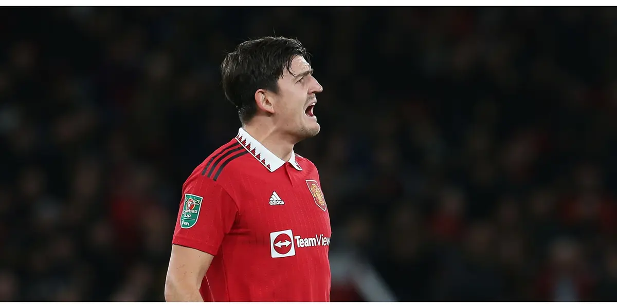 Man United manager Erik Ten Hag has received a shocking warning from Harry Maguire as fans react.