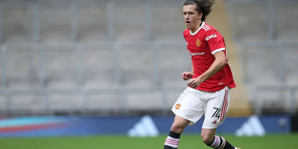 Manchester United defender Alvaro Fernandez picked up a vital assist for loan club Preston North End on Easter Monday.