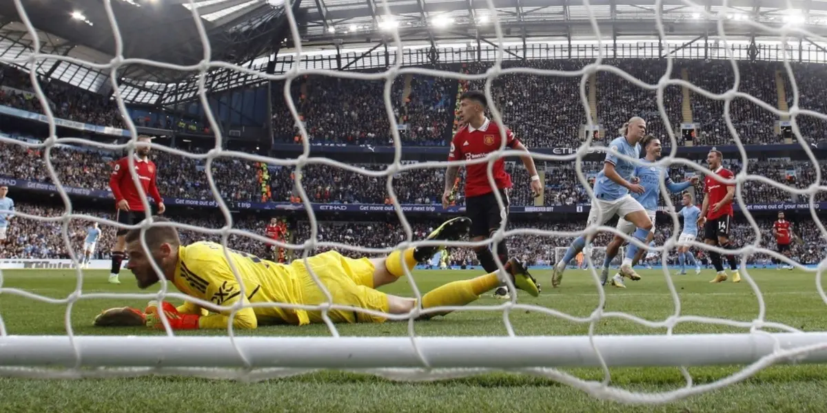 Manchester United had a very difficult game, they came out of Man City's home field on display.