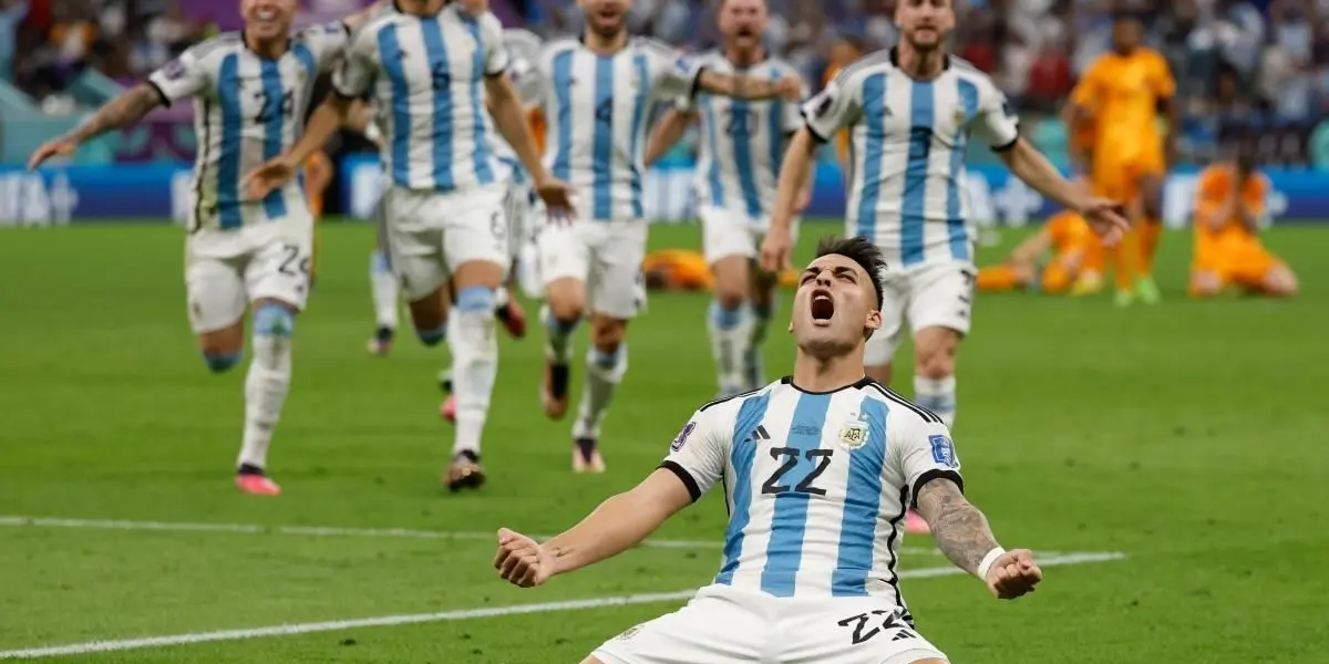 The argentinain soccer players are moving along the market pretty well and Manchester United wants to pair up two World Champions.