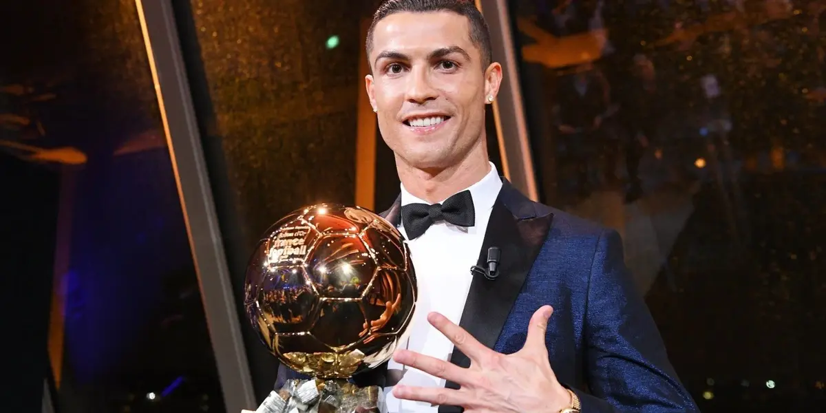 The Portuguese star will attend the ceremony for the award ceremony for the best player in the world.