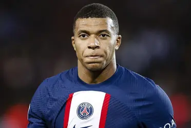 The Red Devils could look to bring in the French striker to bolster their squad in January.